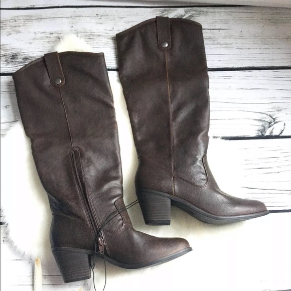 Mossimo Supply Co. Shoes - Mossimo Esmeralda Tall Western Boot 7